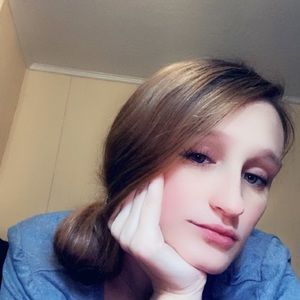 Meet your Posher, Keira